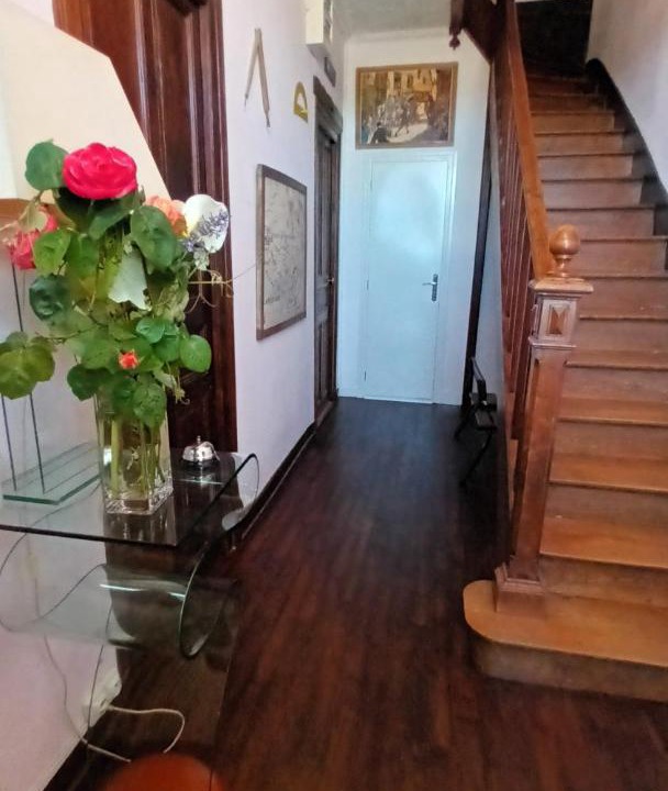 Photo of Others in Curey