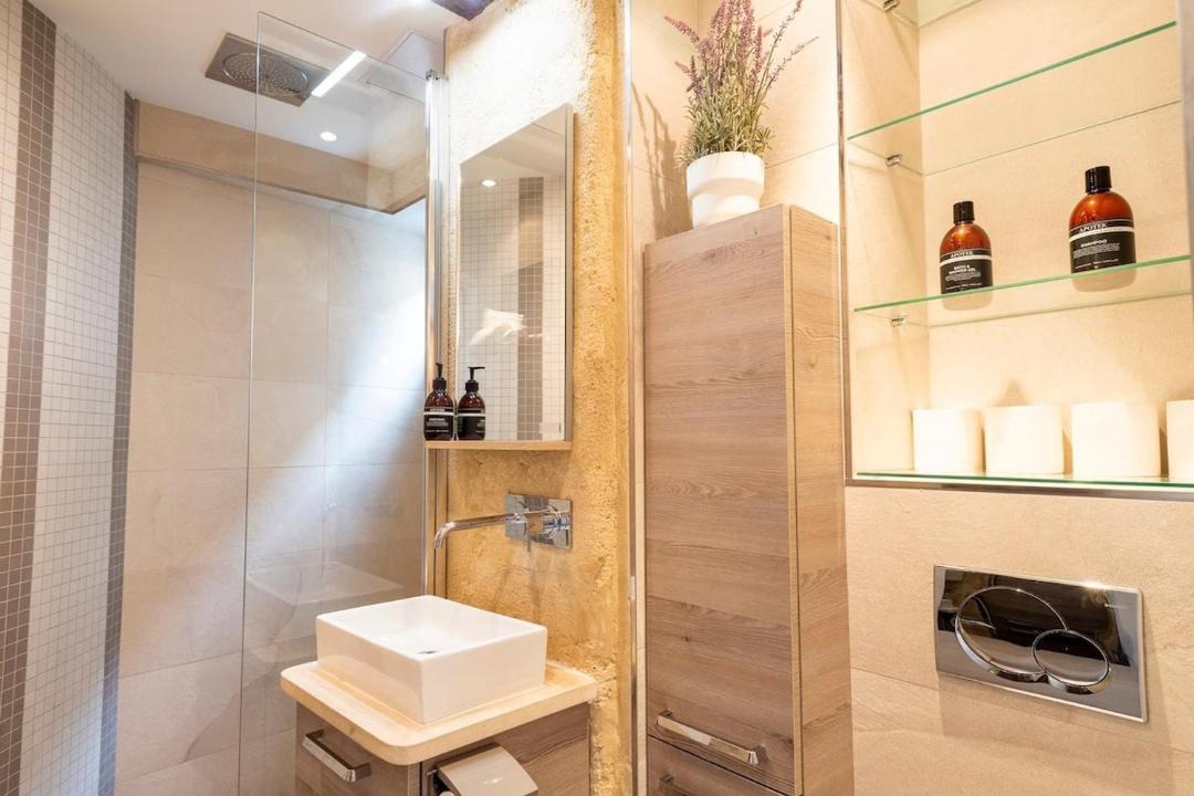 Photo of Bathroom in Bonne-Nouvelle