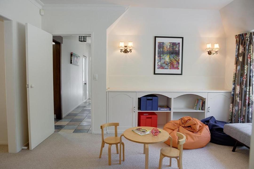 Photo of Others in Springfield