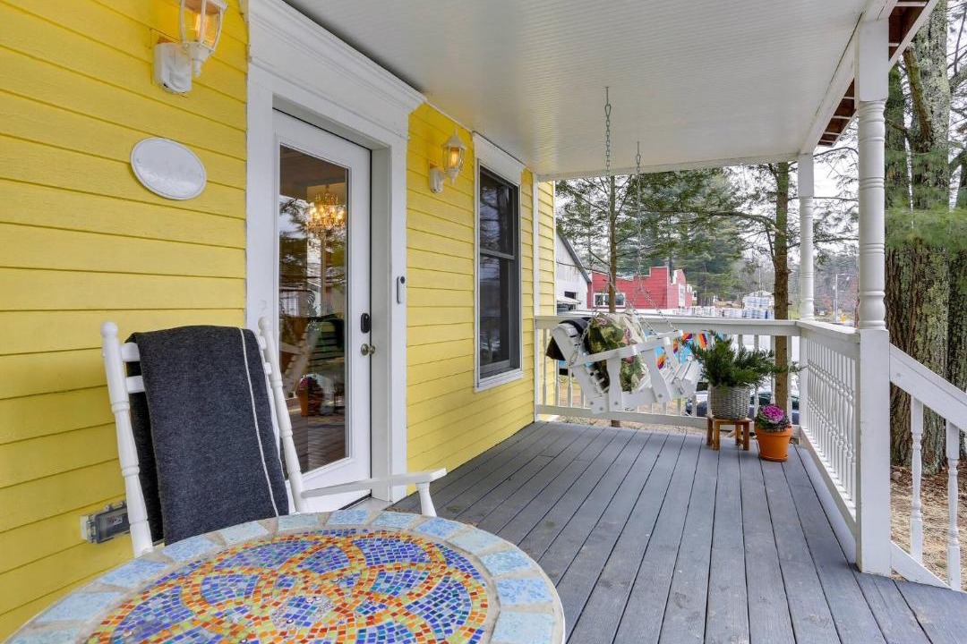 Photo of Patio Balcony in Lake Huntington