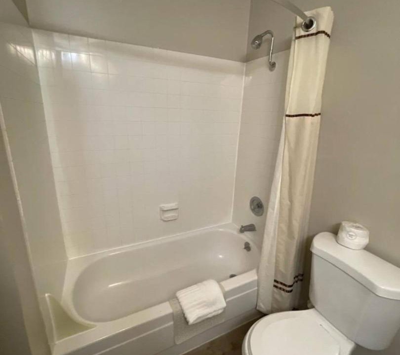 Photo of Bathroom in Prineville