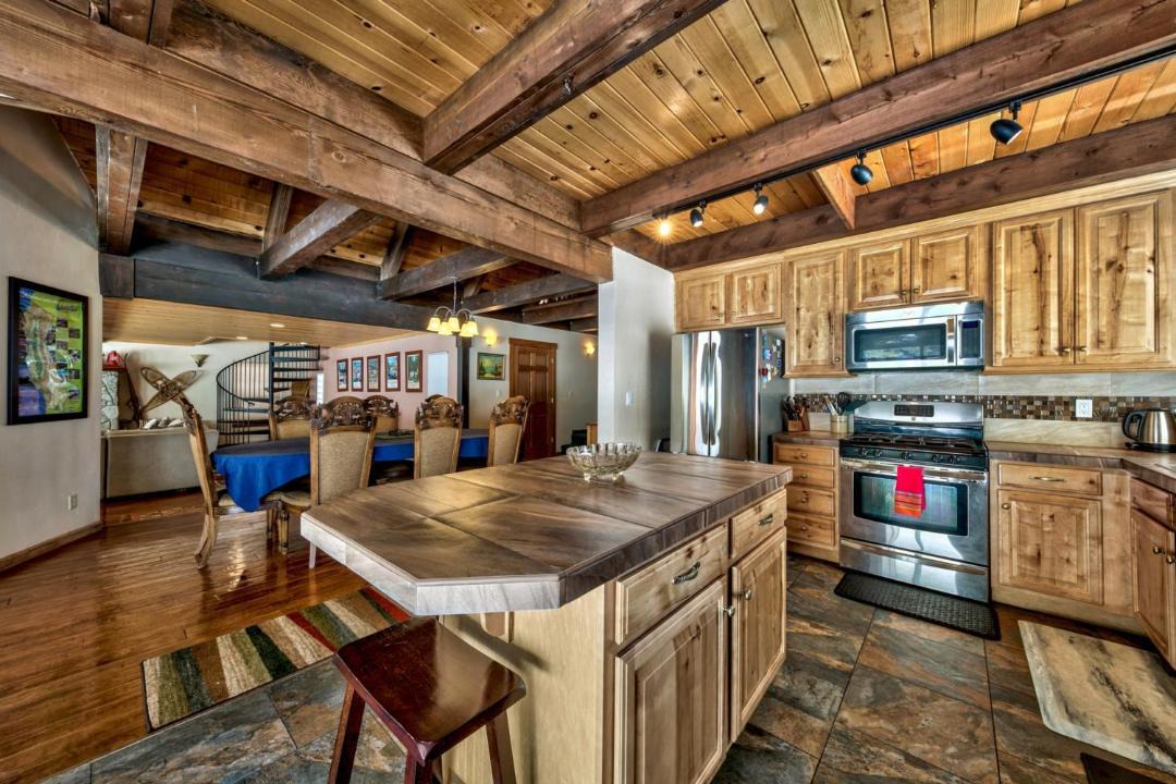 Photo of Kitchen in North Upper Truckee