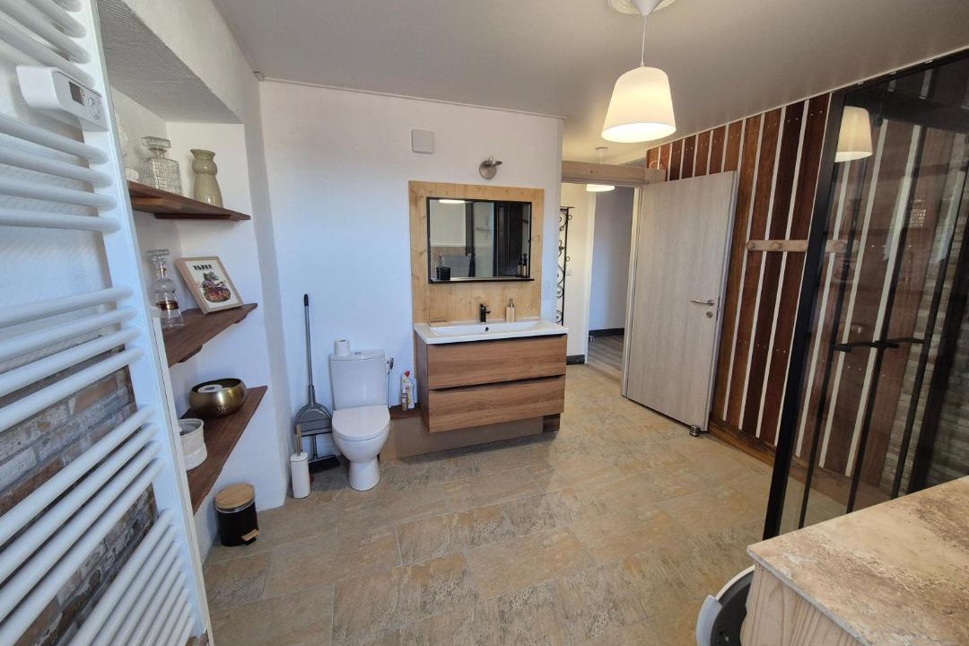 Photo of Bathroom in Laragne-Monteglin