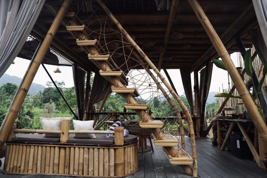 Photo of Others in Sidemen