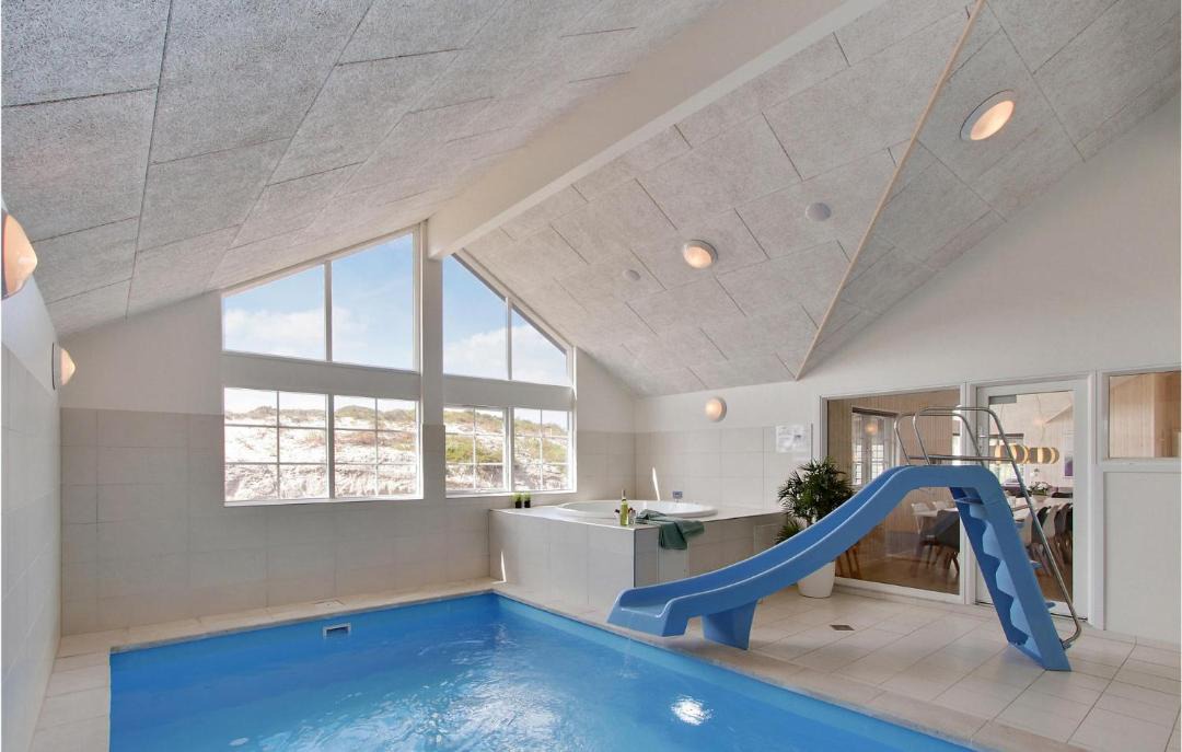 Photo of Others in Henne Strand