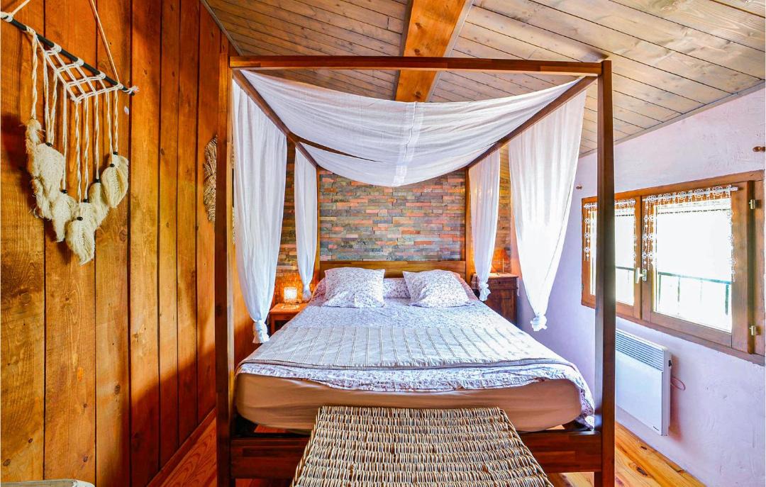 Photo of Others in Vinezac