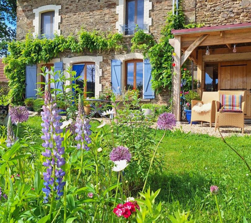 Photo of Others in Sussac