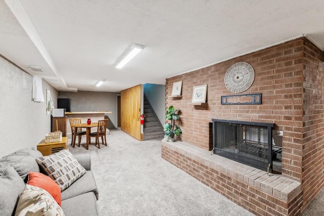 Photo of Others in Cheyenne