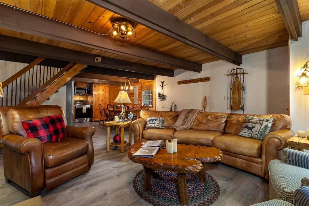 Photo of Others in Packwood