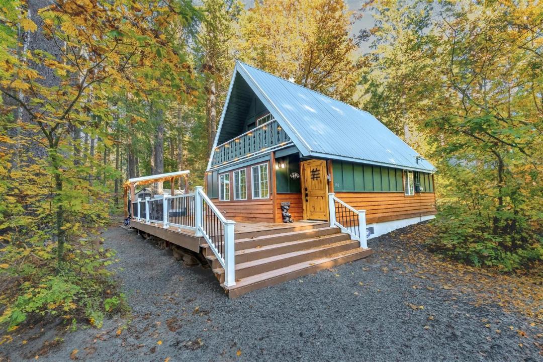 Photo of Others in Packwood