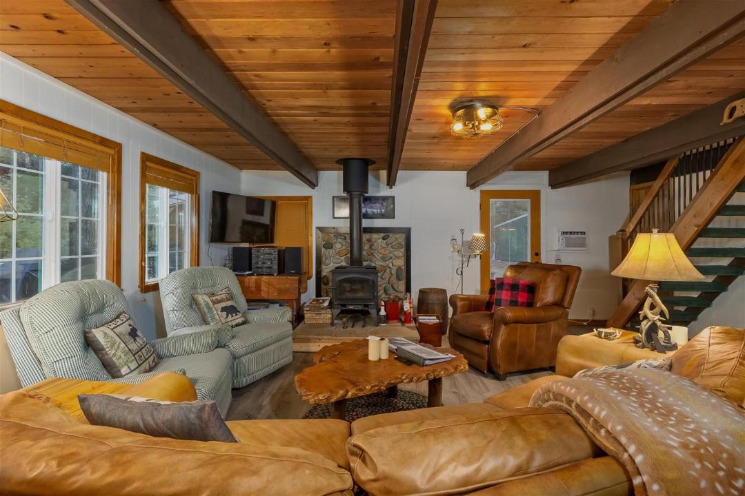 Photo of Others in Packwood