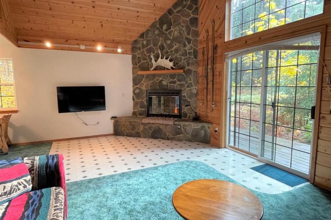 Photo of Others in Packwood