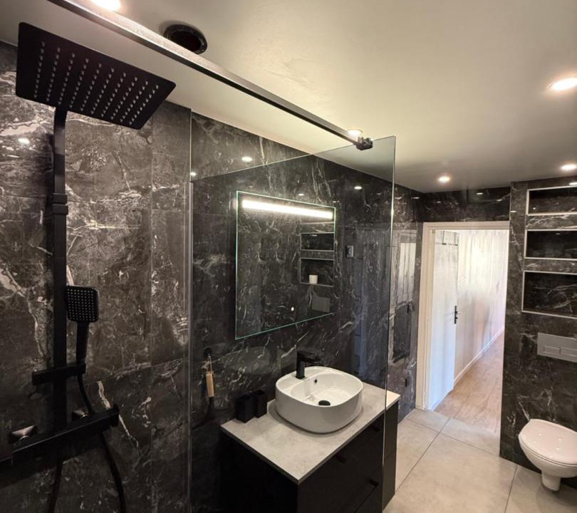 Photo of Bathroom in Drancy