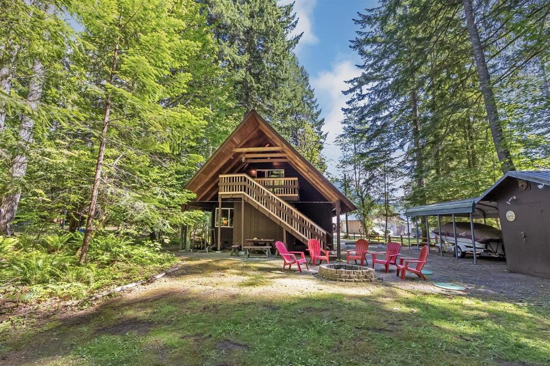 Photo of Others in Packwood