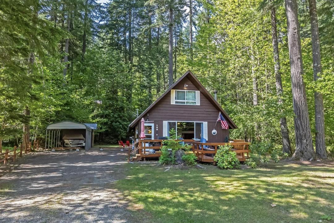 Photo of Others in Packwood