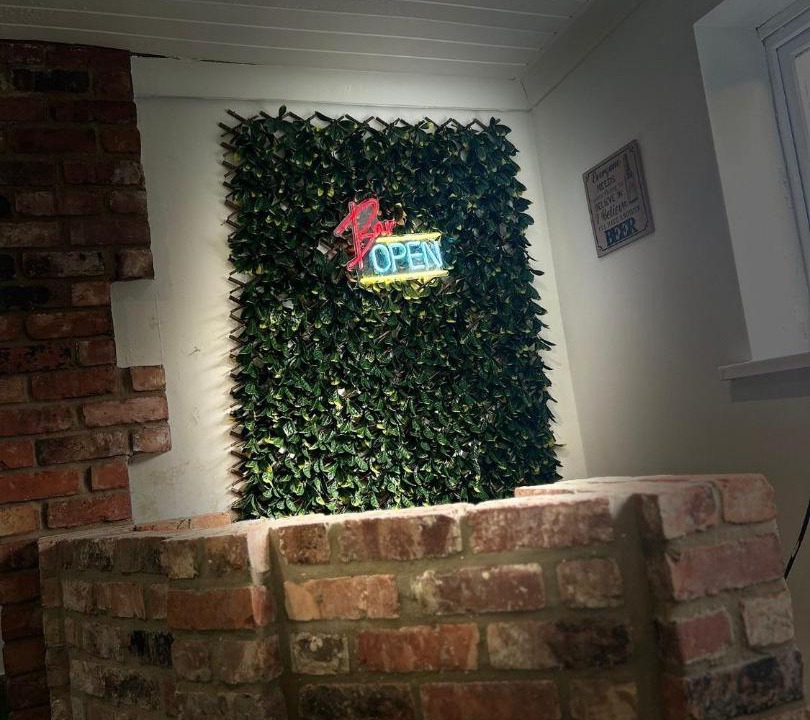 Photo of Others in Low Catton