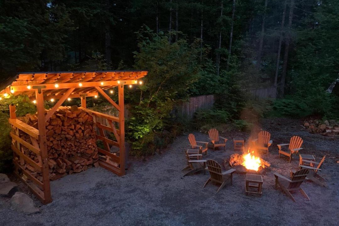 Photo of Others in Packwood