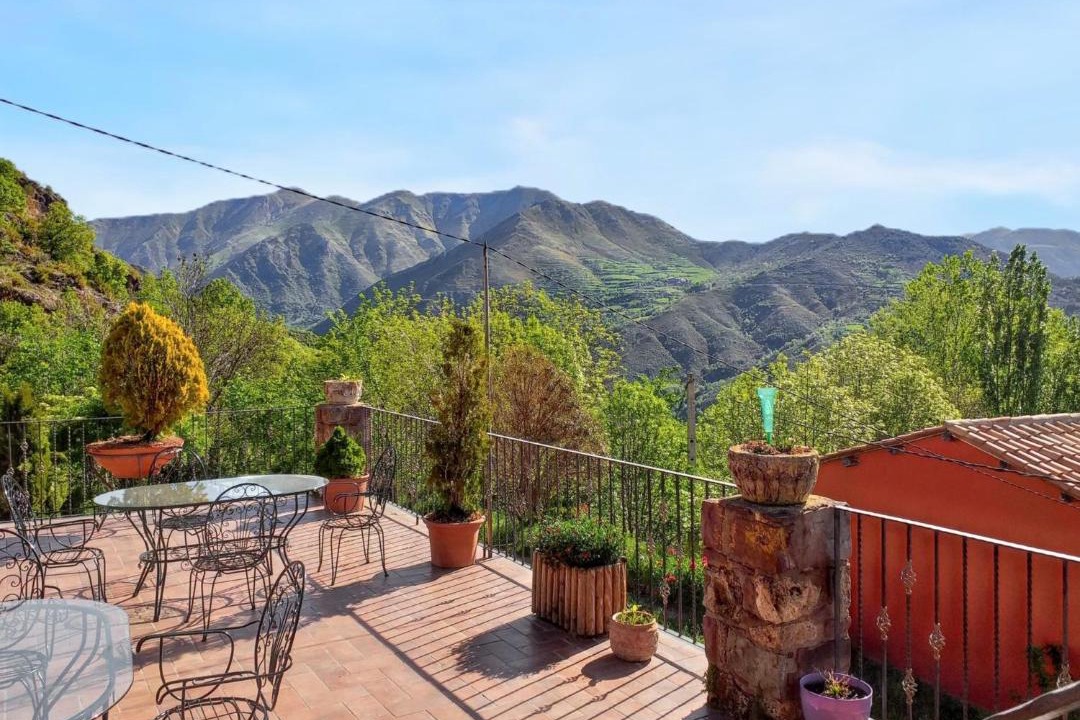 Photo of Patio Balcony in Ardanue