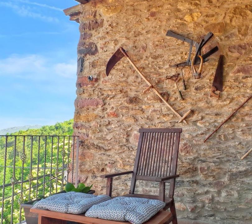 Photo of Patio Balcony in Ardanue