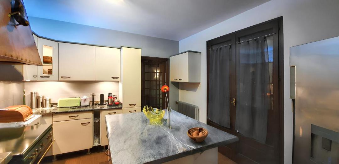 Photo of Kitchen in Montricoux