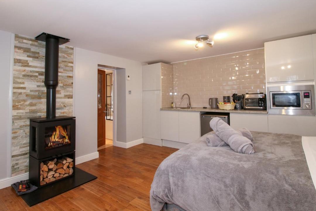 Photo of Others in Sugnall