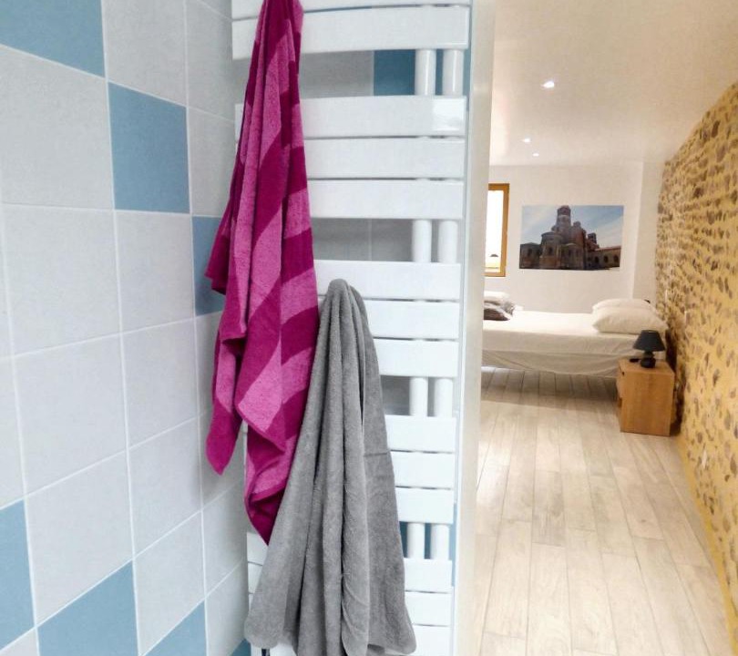 Photo of Bathroom in Brioude