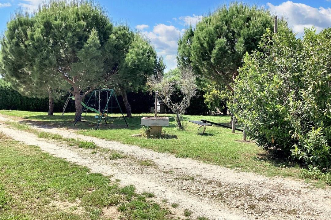 Photo of Outdoor in Saint-Nazaire-de-Pezan