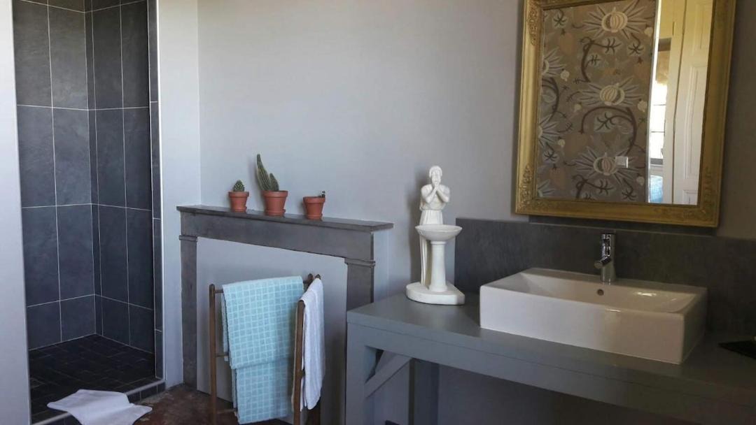 Photo of Bathroom in Marcilly-le-Chatel