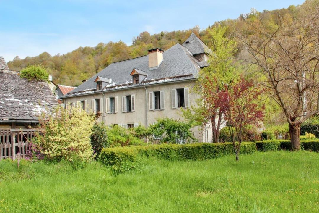 Photo of Others in Augirein