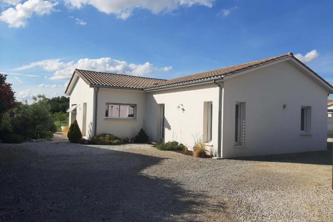 Photo of Others in Saint-Yrieix-sur-Charente