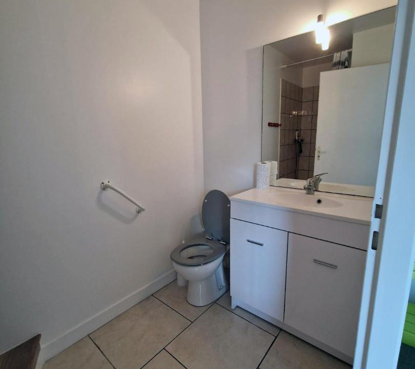 Photo of Bathroom in Cherves-Richemont