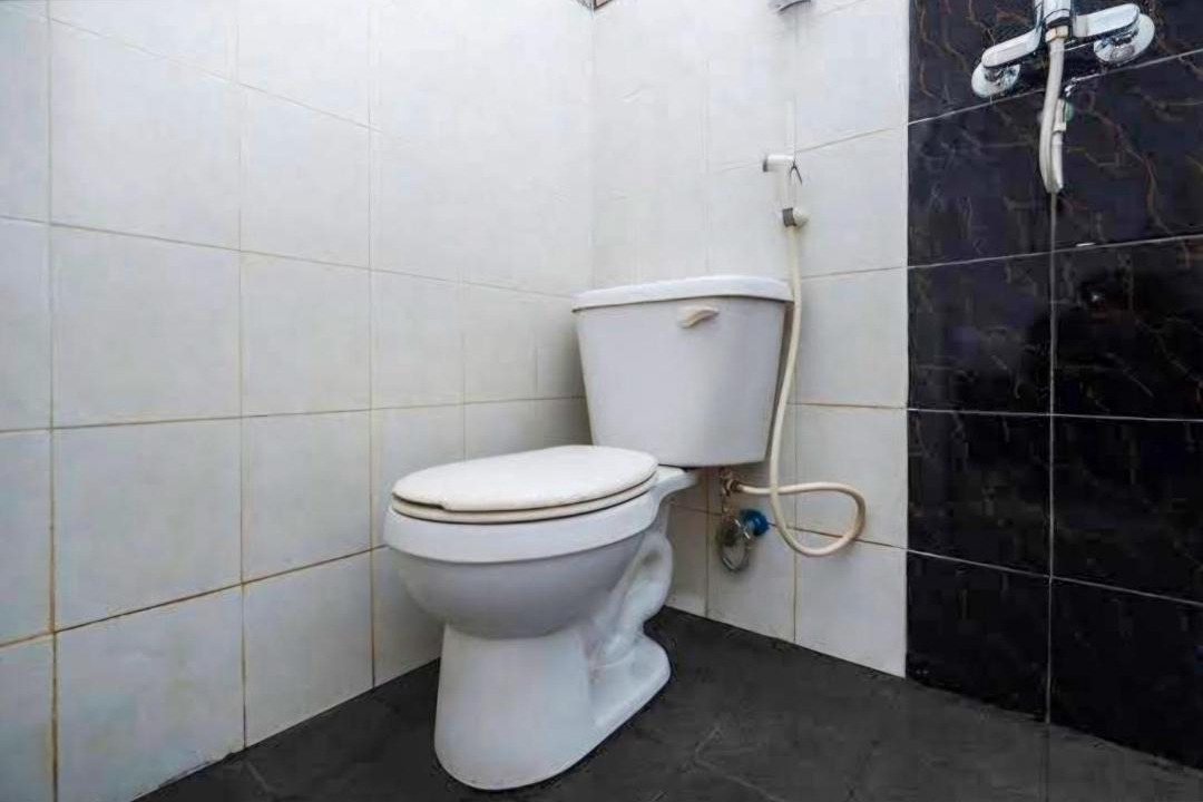 Photo of Bathroom in Laweyan