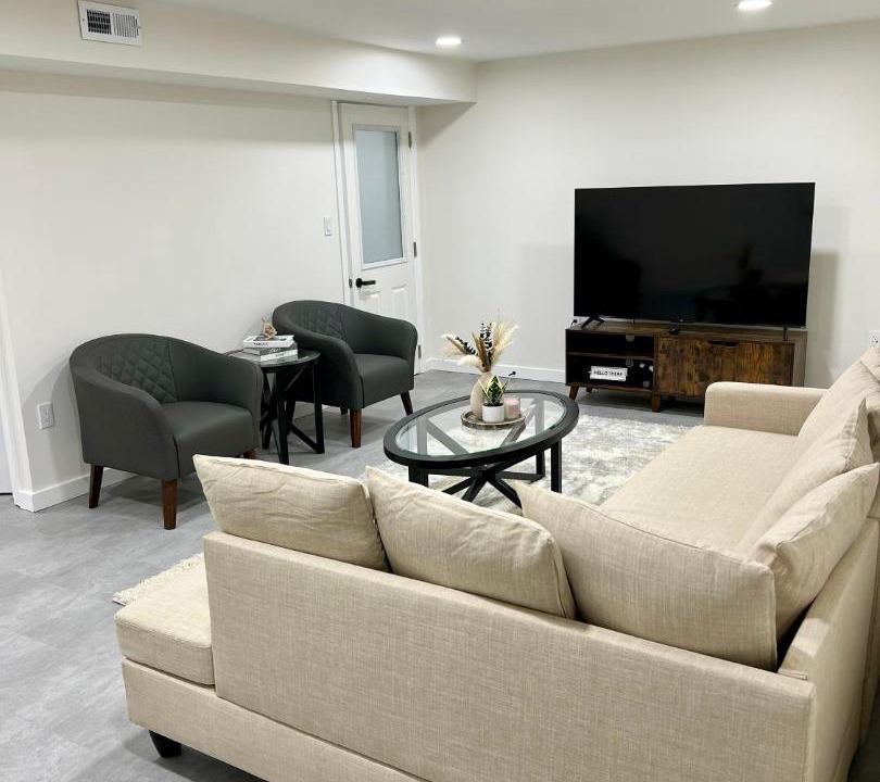 Photo of Livingroom in Rosaryville