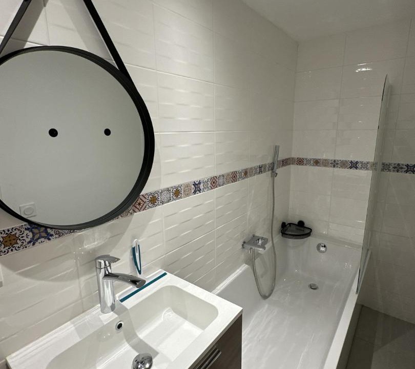 Photo of Bathroom in Cambrai