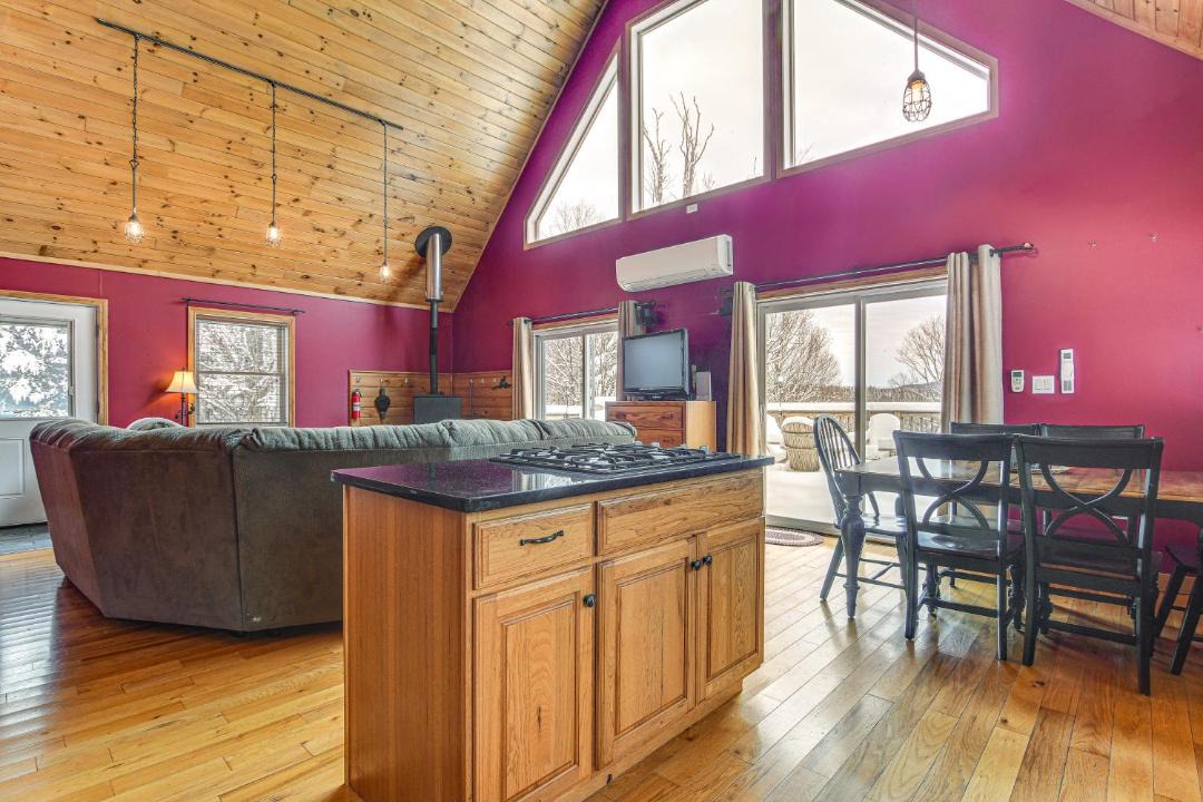 Photo of Others in Morgan