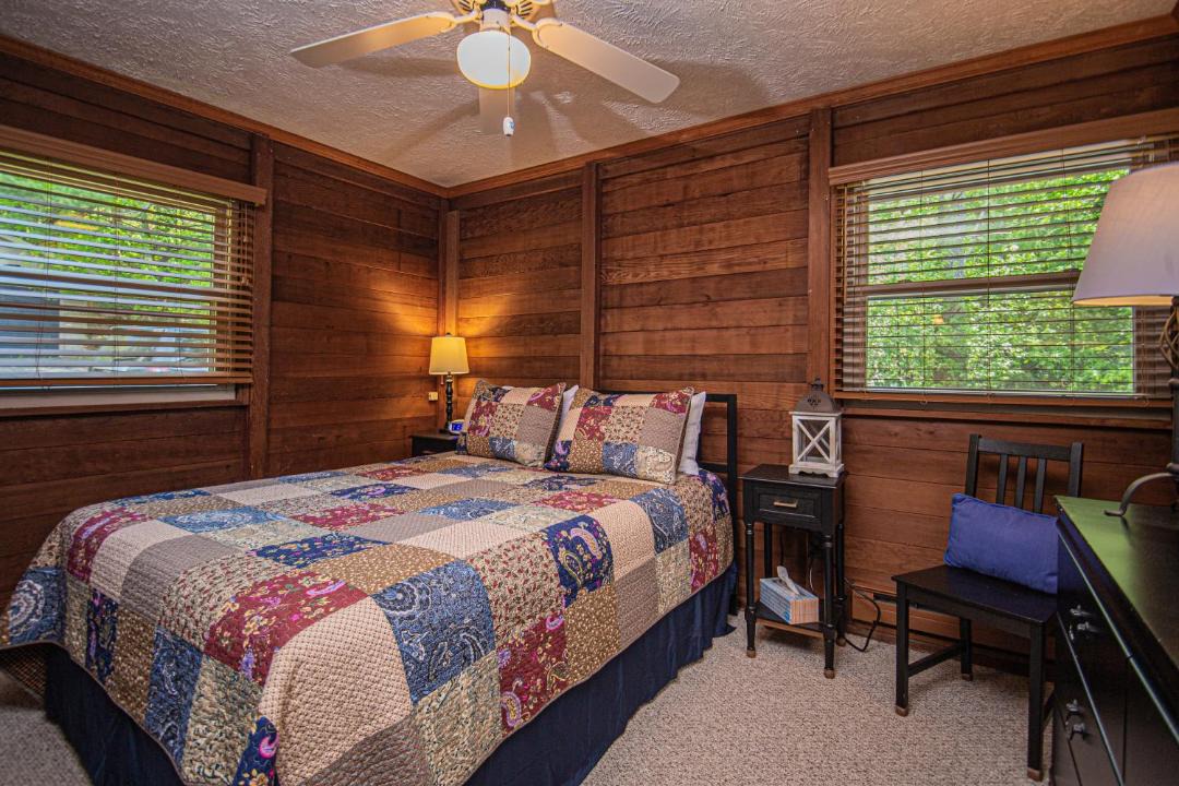 Photo of Bedroom in North Glade Hills