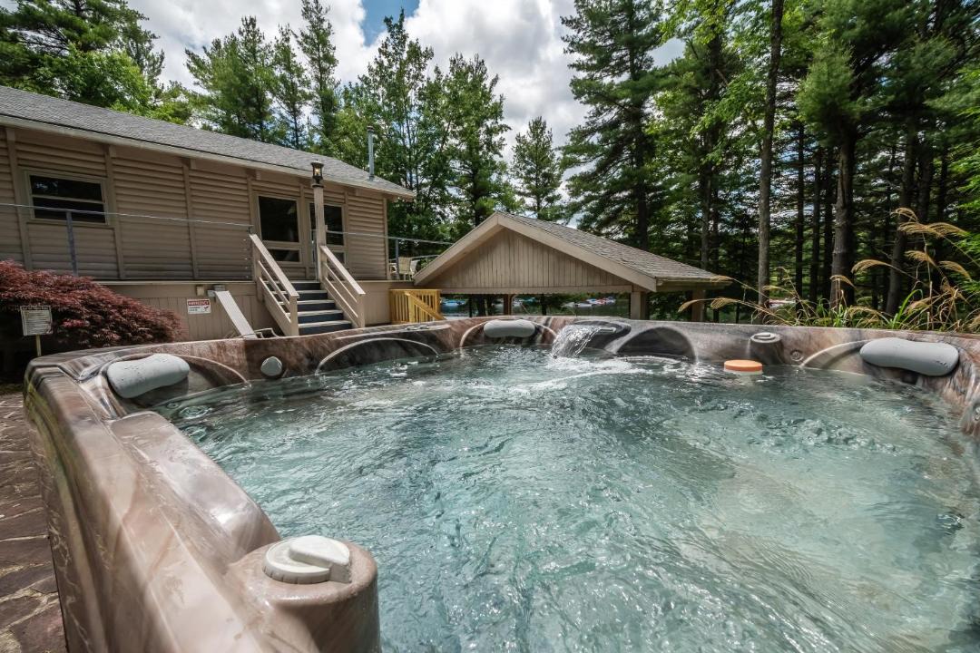 Photo of Others in North Glade Hills