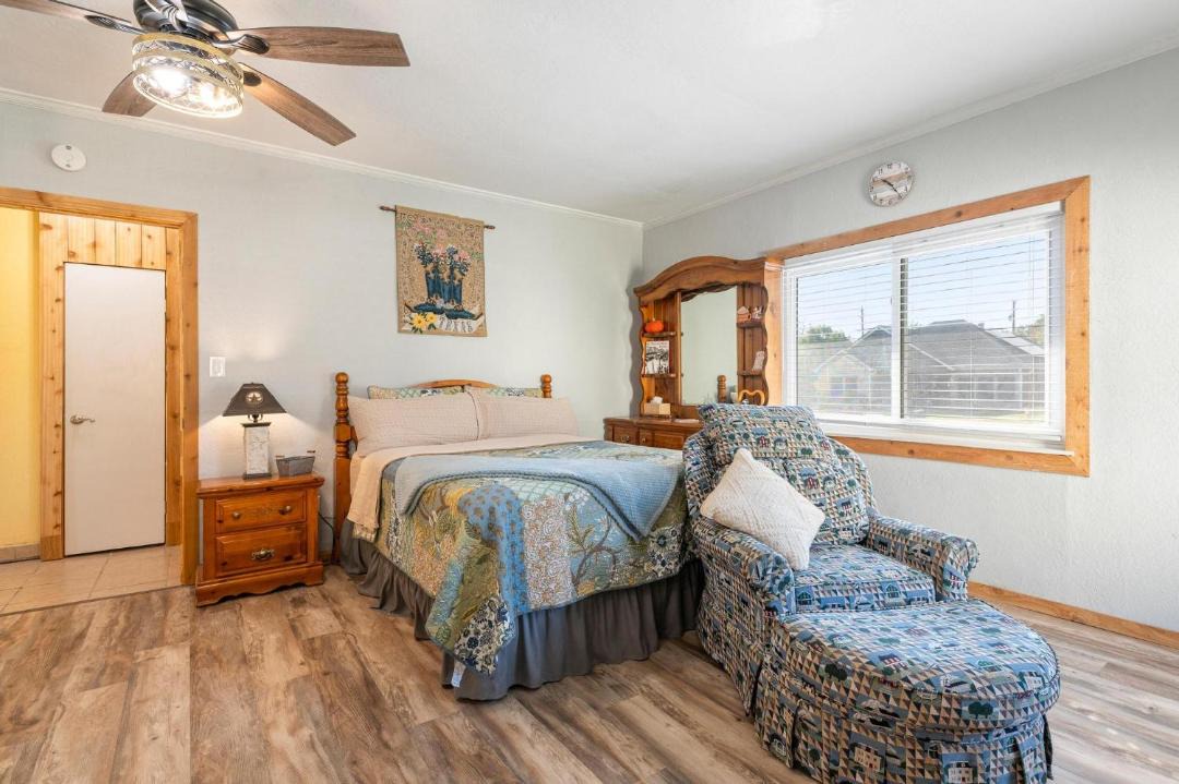 Photo of Bedroom in Denison