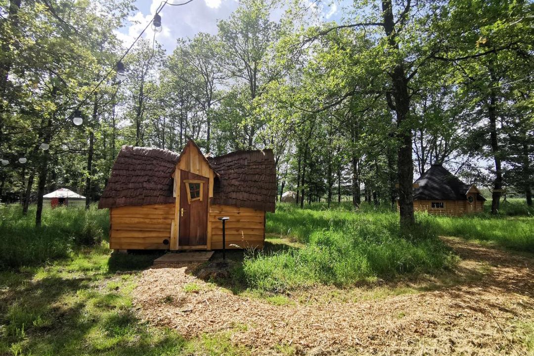 Photo of Others in Mesland