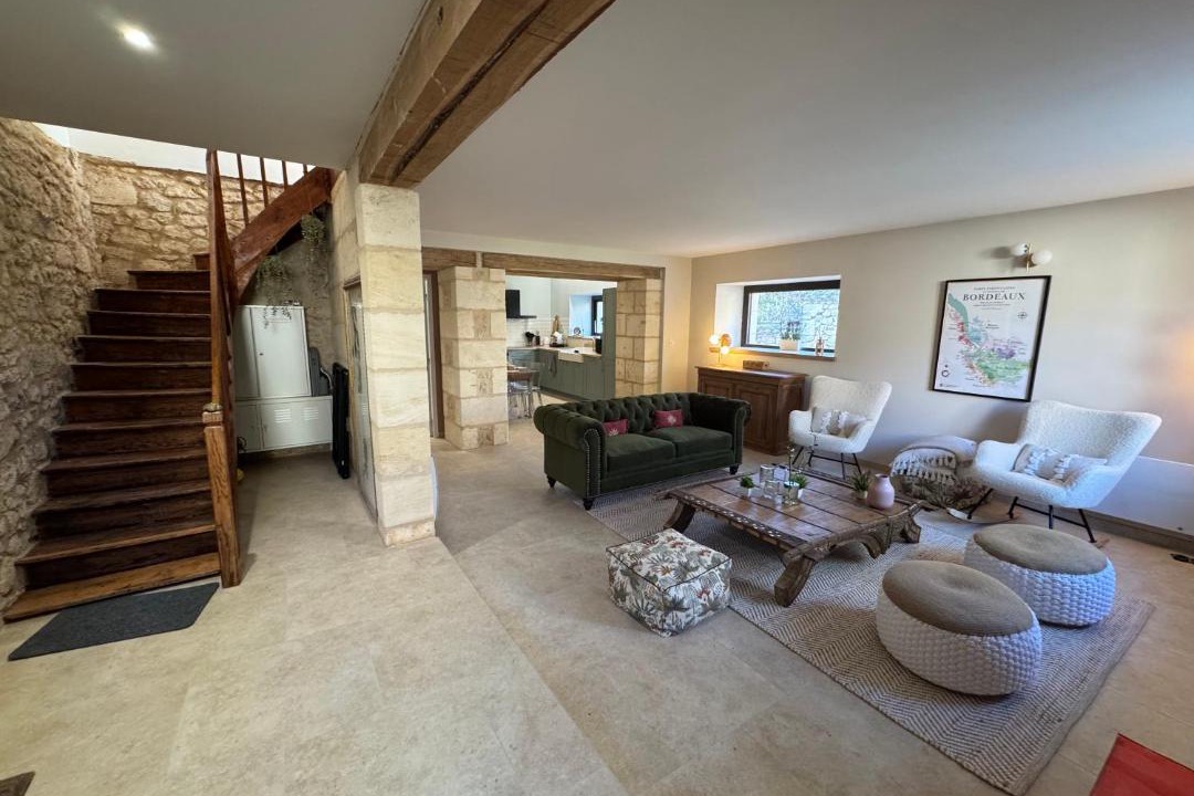 Photo of Others in Naujan-et-Postiac