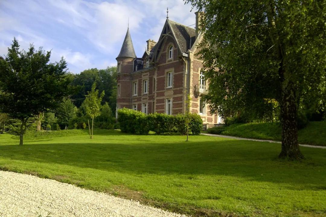 Photo of Others in Saint-Aubin-Epinay