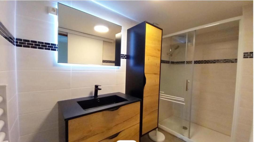 Photo of Bathroom in St Georges la Pouge