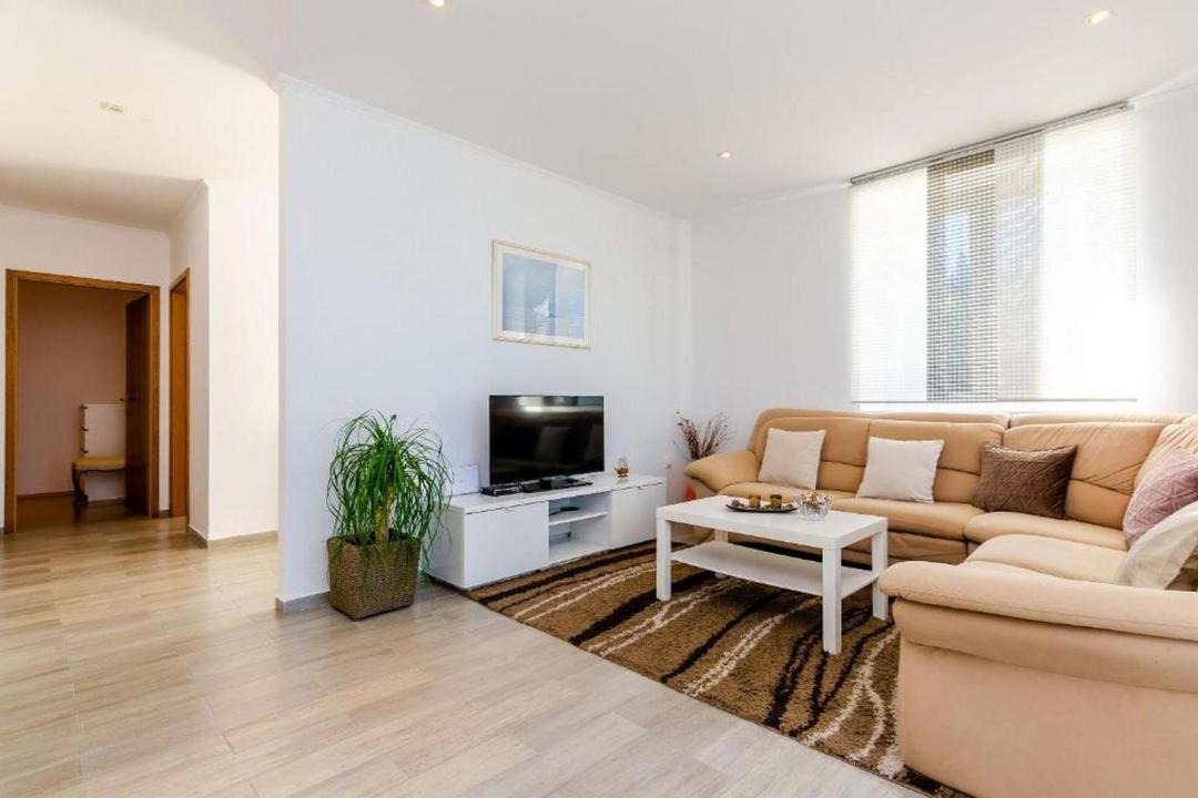 Photo of Livingroom in Popovici
