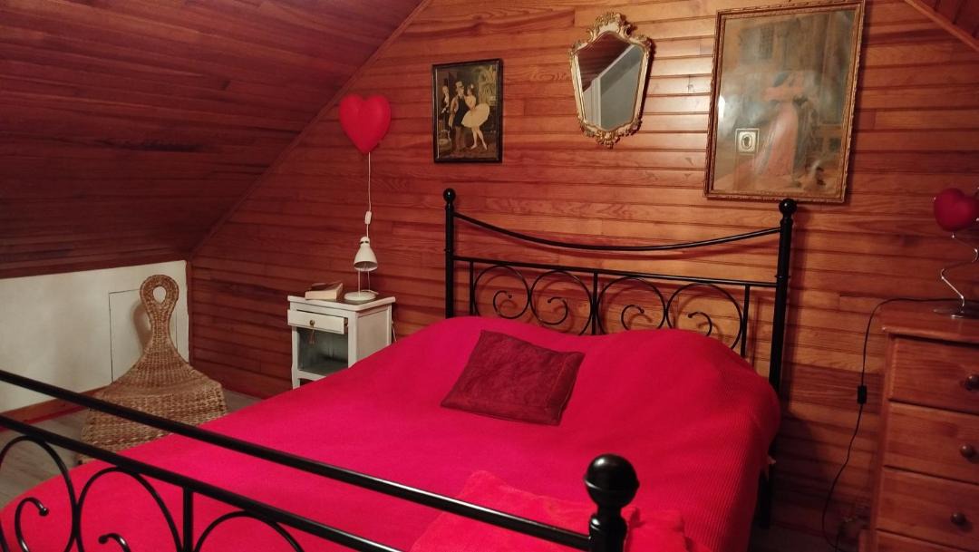 Photo of Bedroom in Plouray