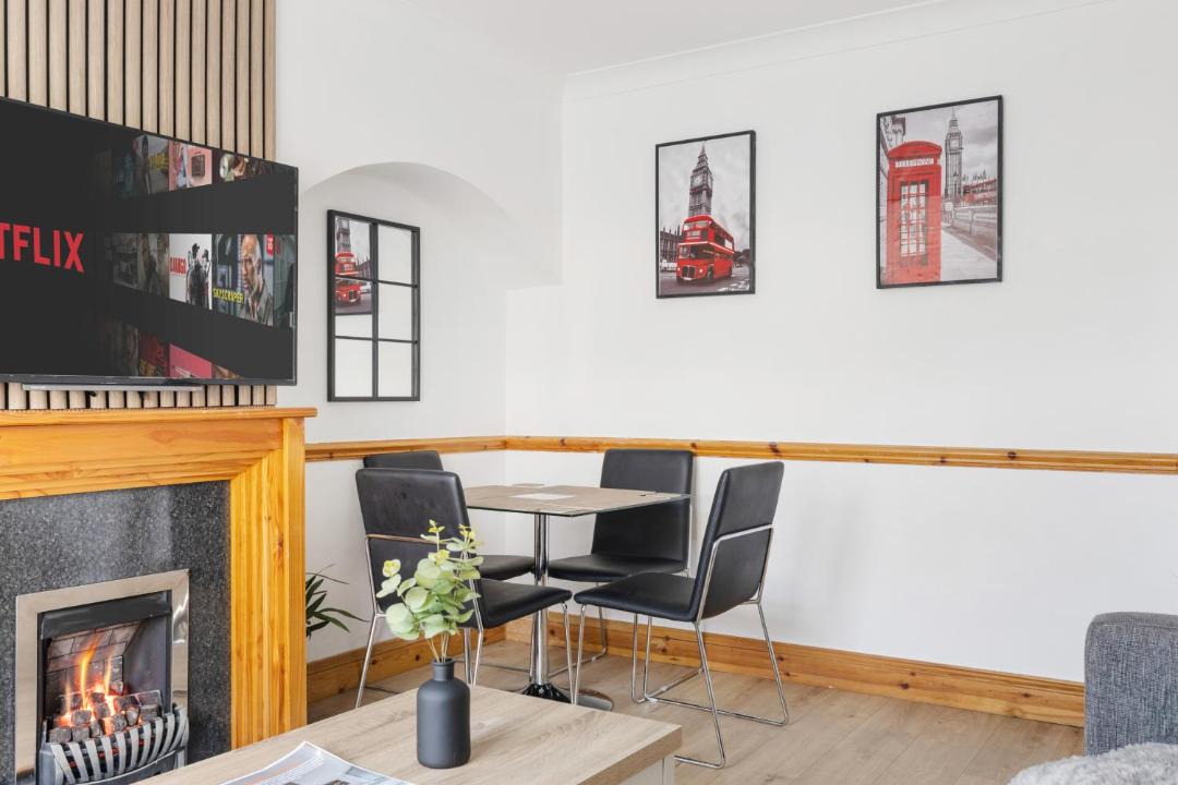 Photo of Livingroom in Alibon