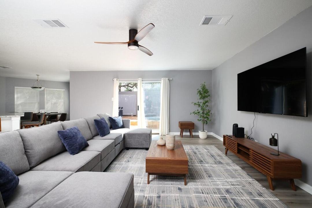Photo of Livingroom in Stone Oak