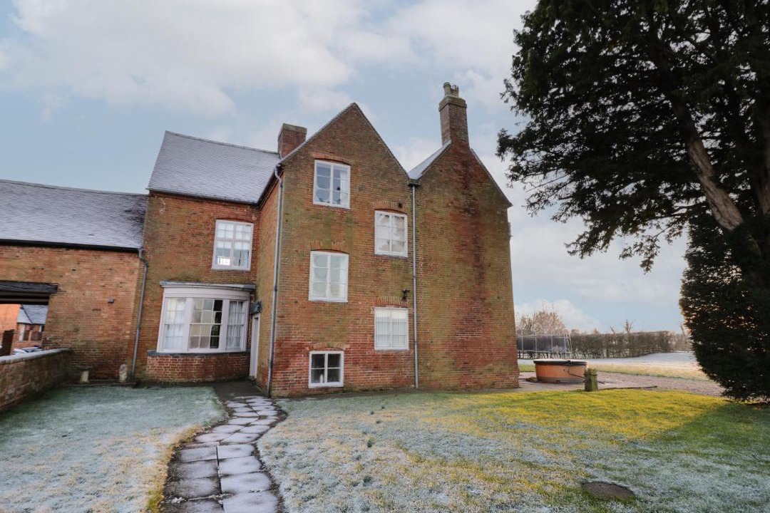 Photo of Others in Tamworth