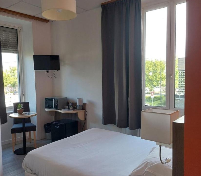 Photo of Others in Dinan