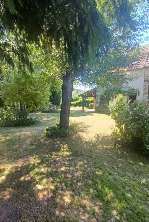 Photo of Others in Pionsat