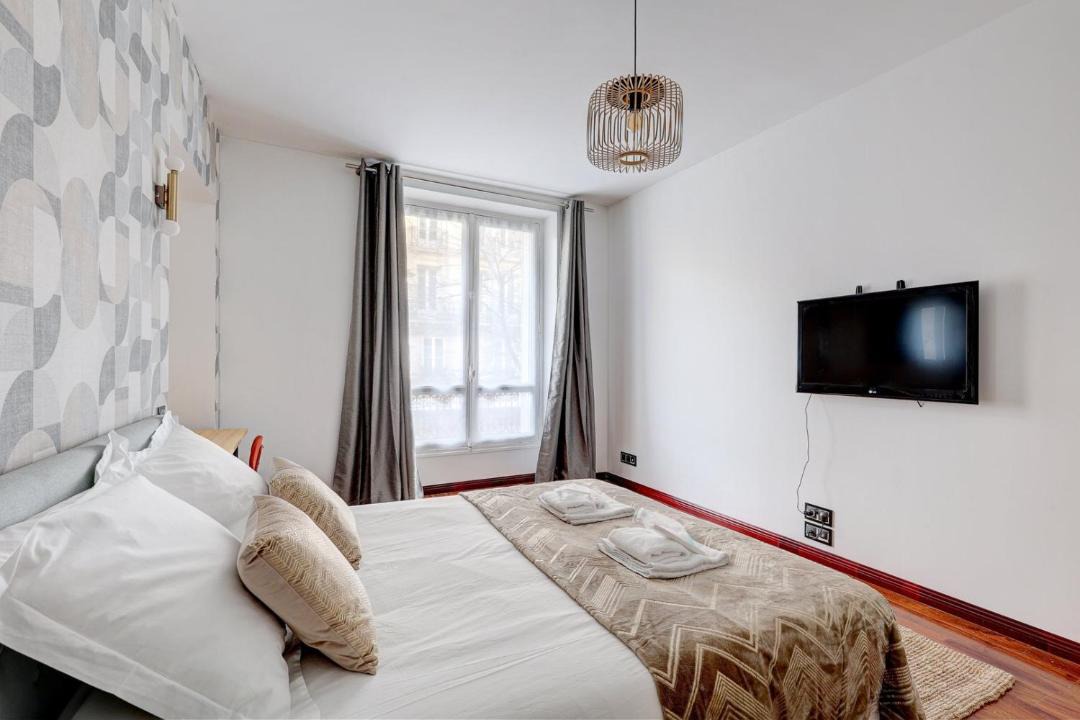 Photo of Bedroom in Arts-et-Metiers